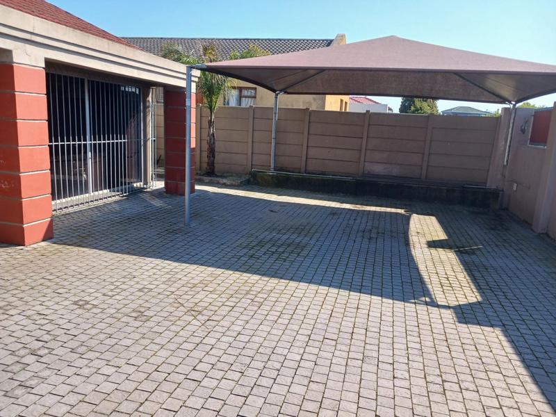 4 Bedroom Property for Sale in Soneike Western Cape